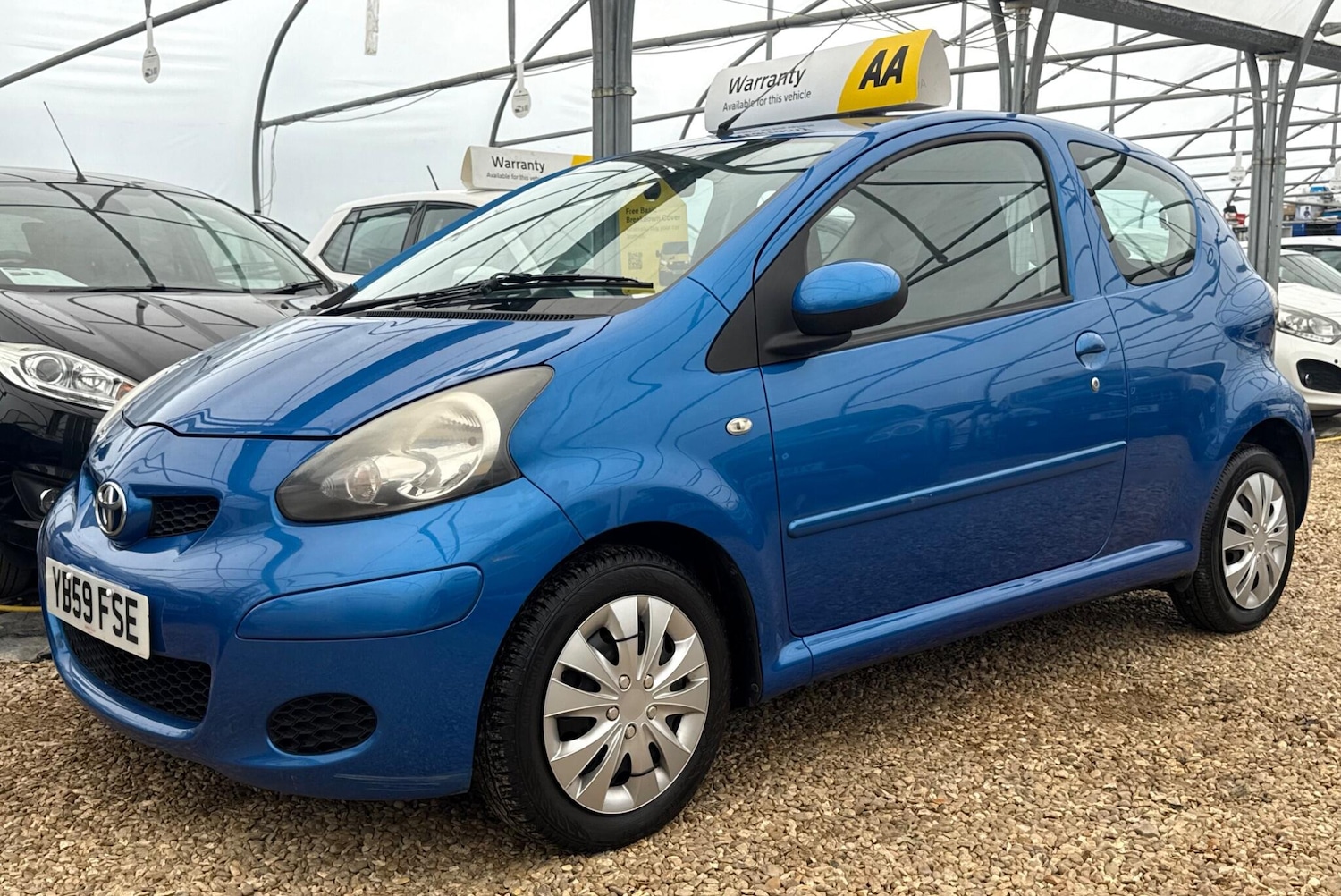 Used Toyota AYGO 2010 for sale - 76094431: Photo 9