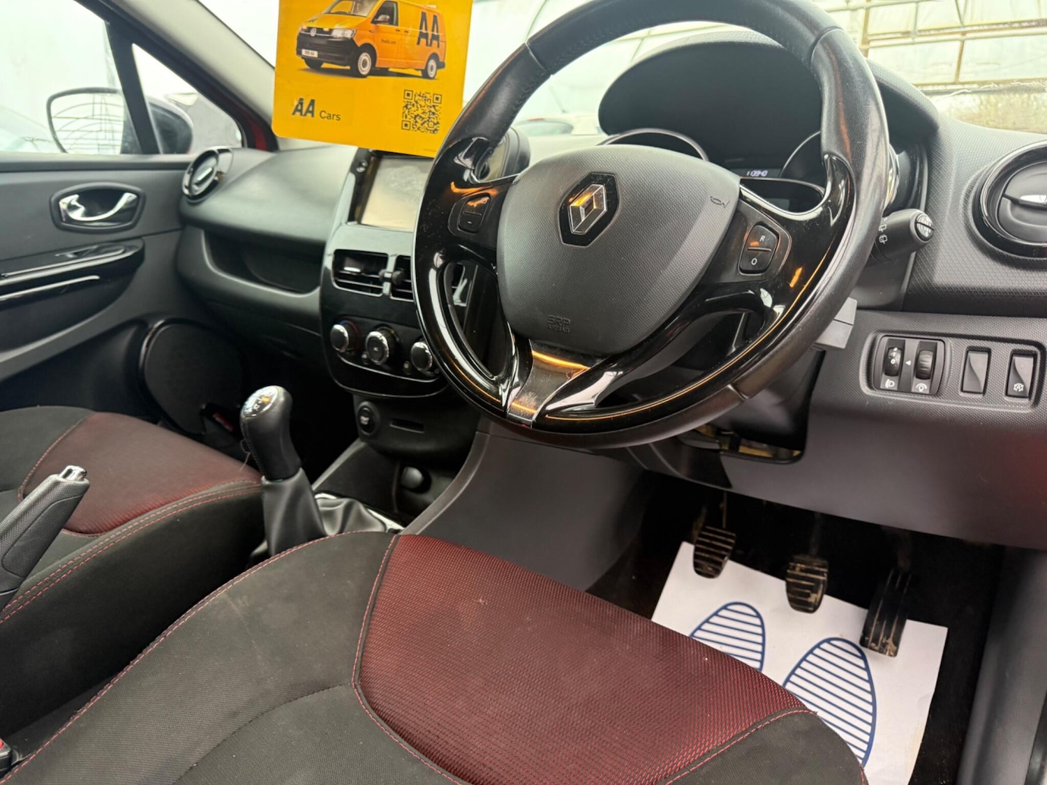 Used Renault Clio 2014 for sale - 77305619: Photo 12