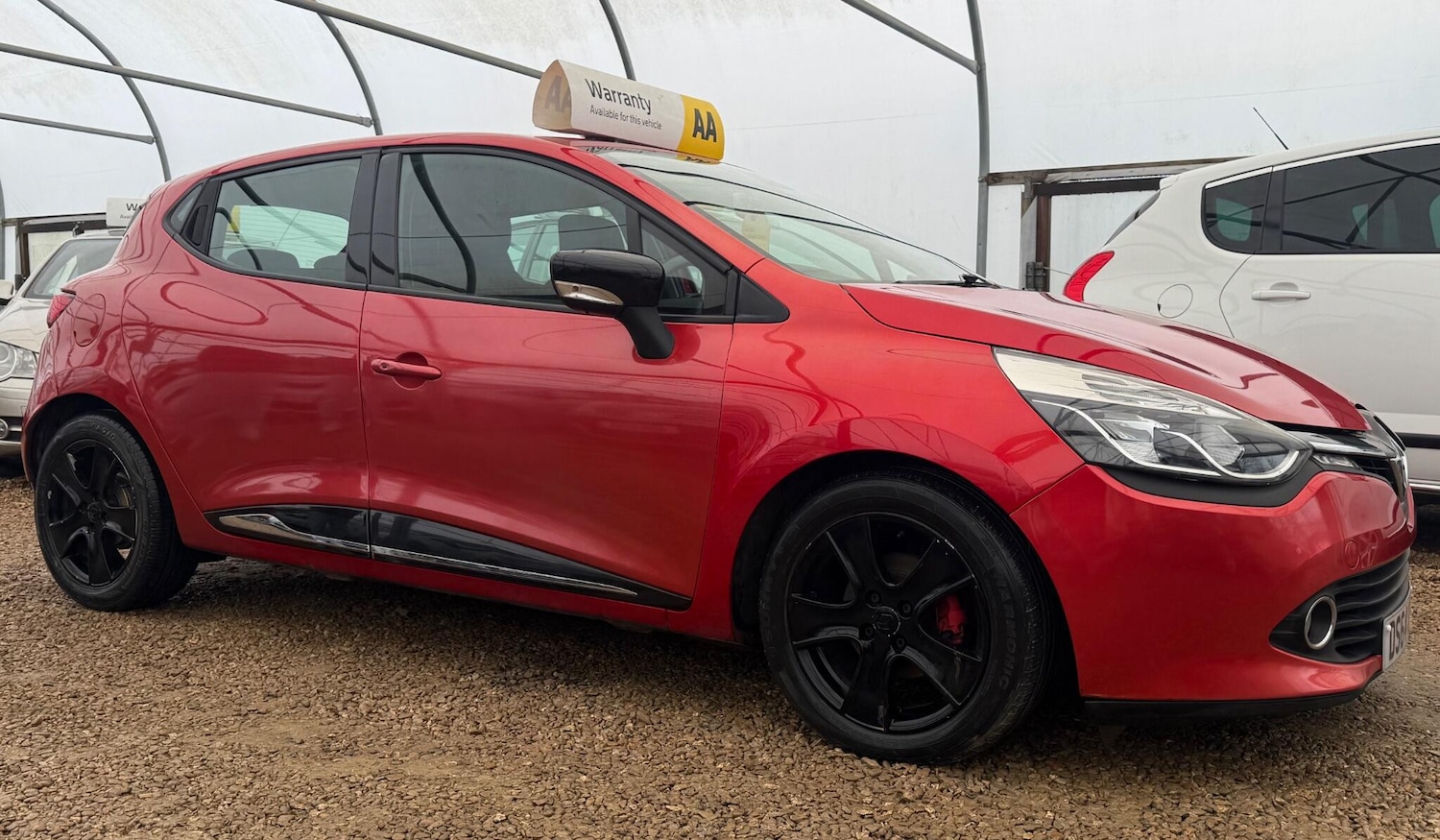 Used Renault Clio 2014 for sale - 77305619: Photo 30