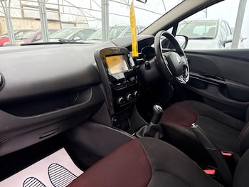 Used Renault Clio 2014 for sale - 77305619: Photo