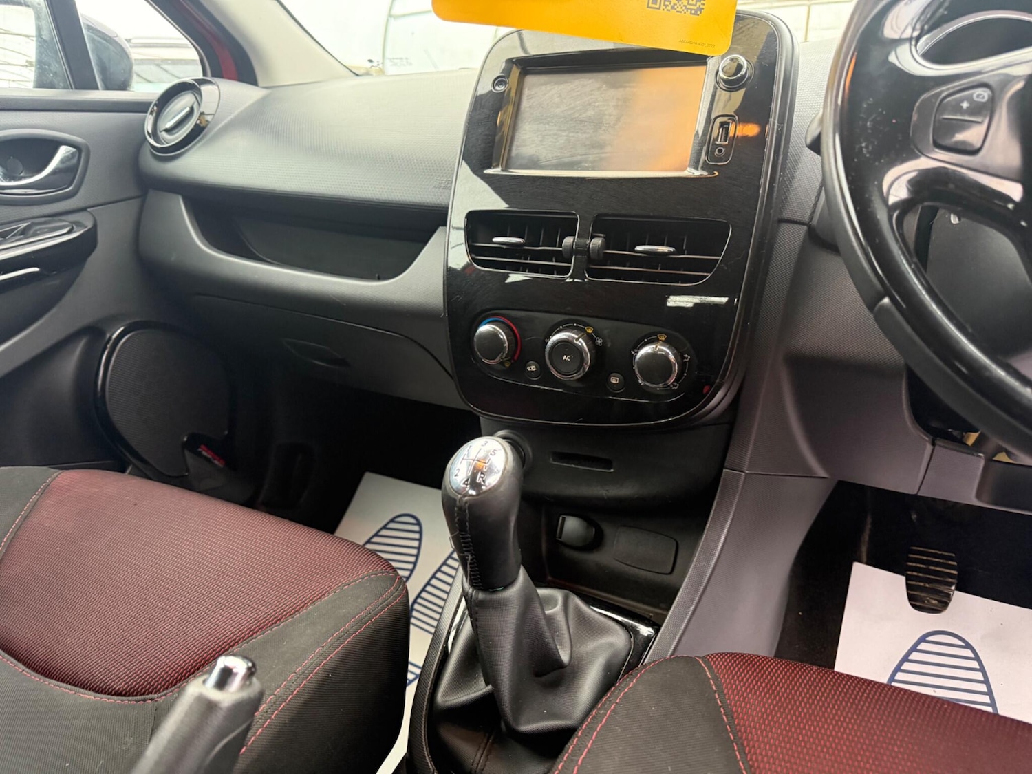 Used Renault Clio 2014 for sale - 77305619: Photo 40
