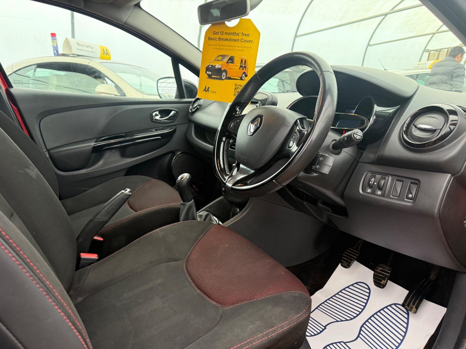 Used Renault Clio 2014 for sale - 77305619: Photo 41