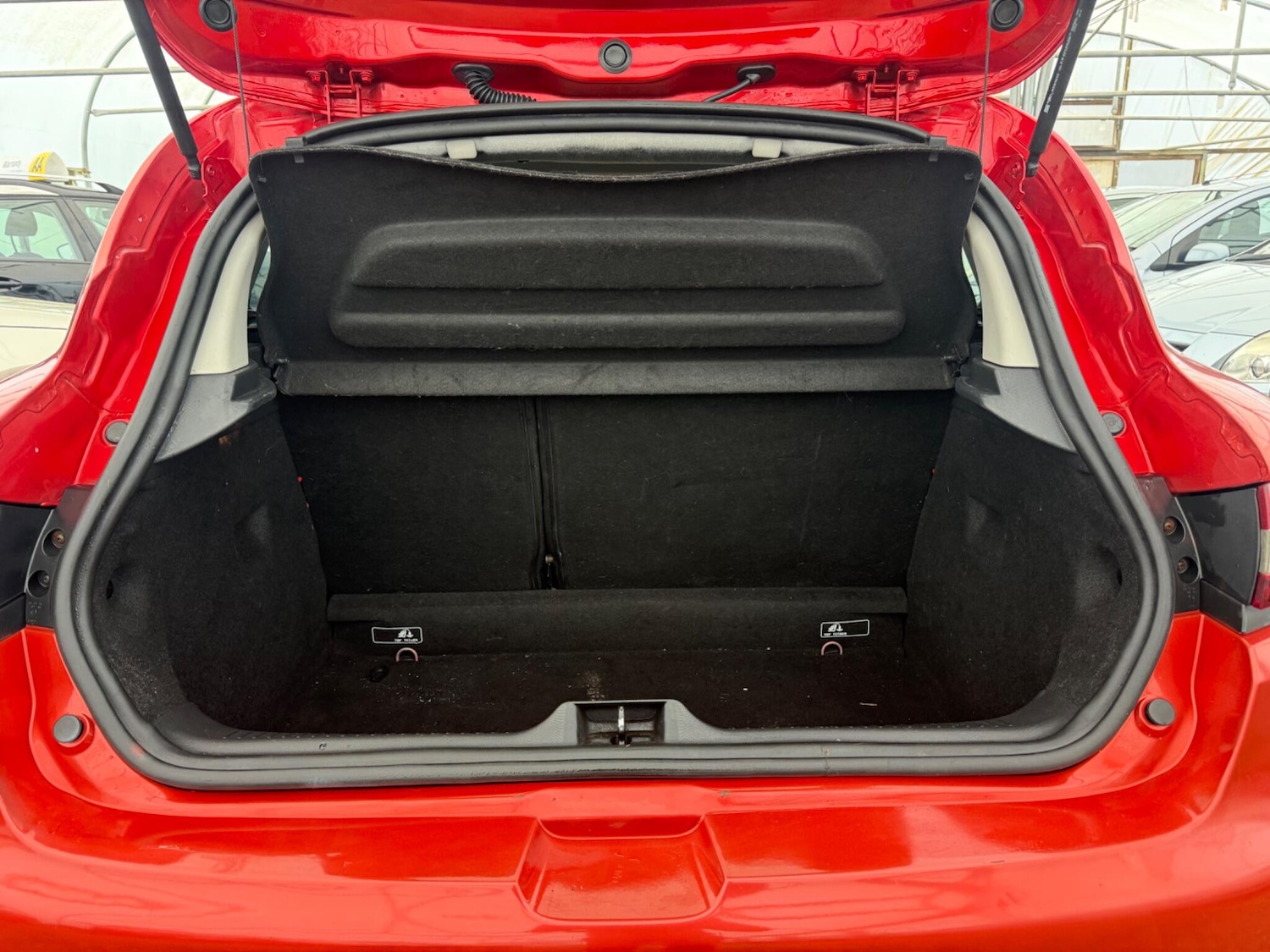 Used Renault Clio 2014 for sale - 77305619: Photo 49