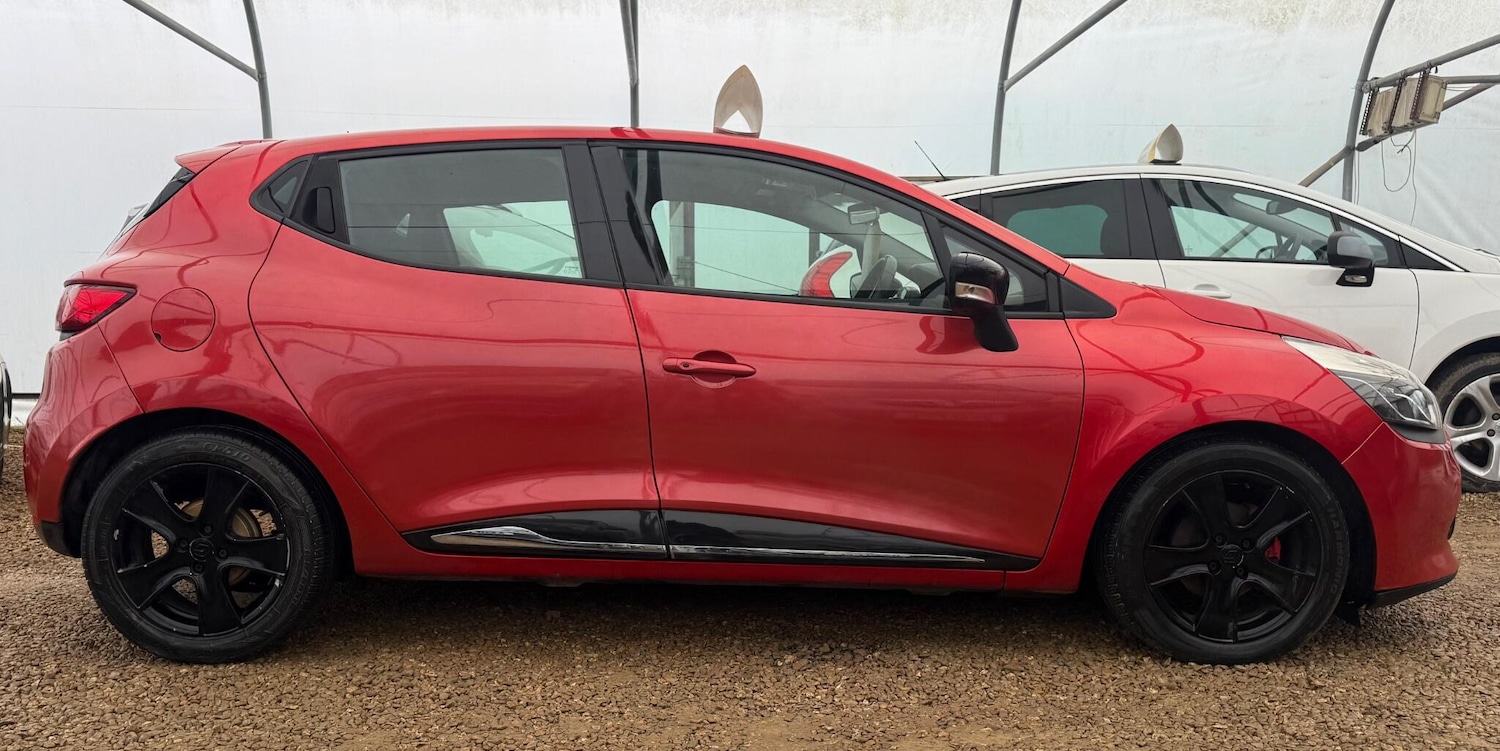 Used Renault Clio 2014 for sale - 77305619: Photo 5