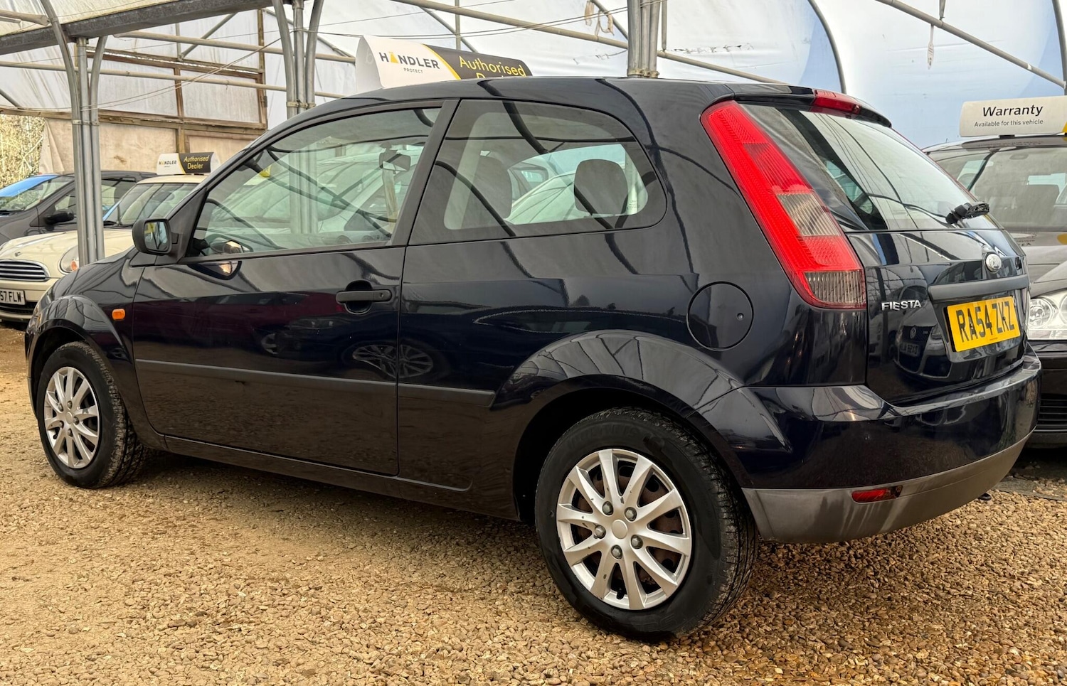 Used Ford Fiesta 2004 for sale - 77957997: Photo 11