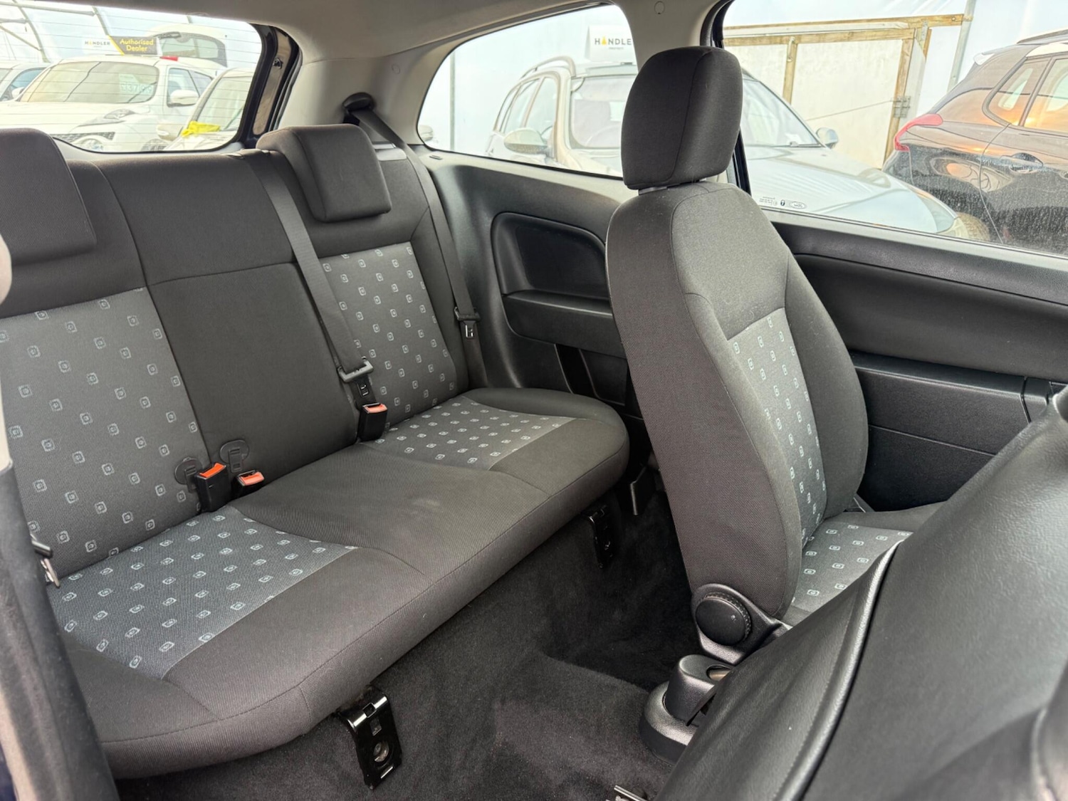 Used Ford Fiesta 2004 for sale - 77957997: Photo 19