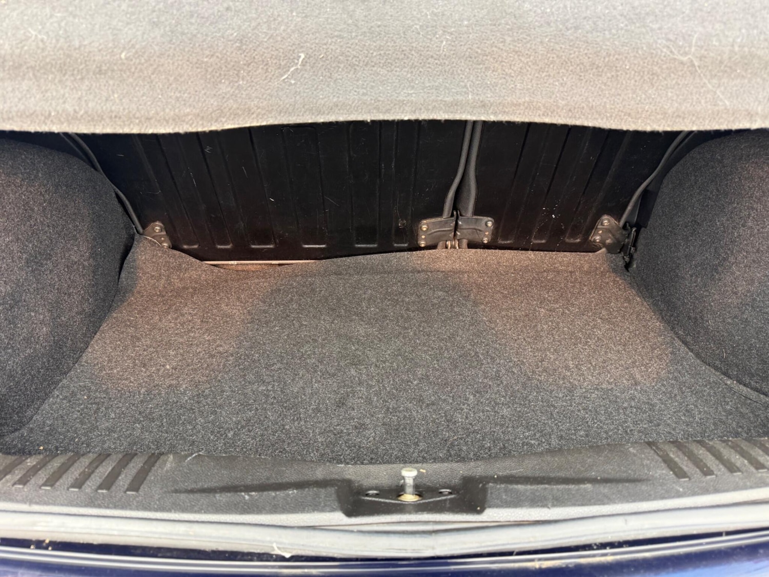 Used Ford Fiesta 2004 for sale - 77957997: Photo 21