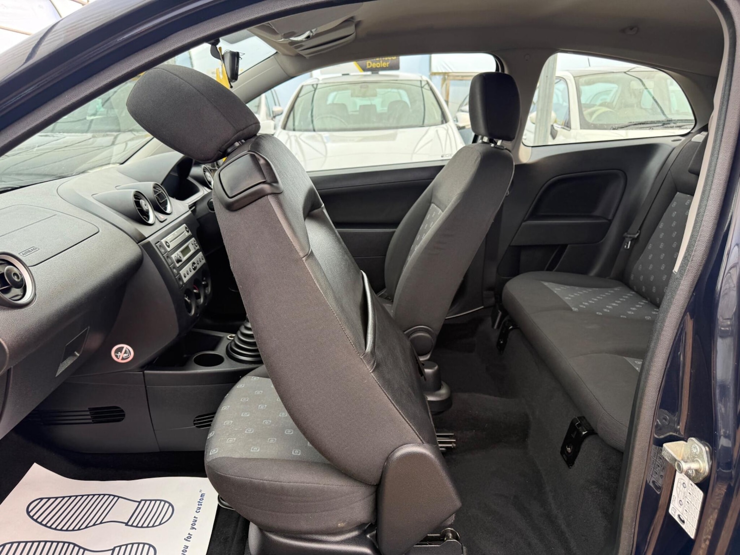 Used Ford Fiesta 2004 for sale - 77957997: Photo 25