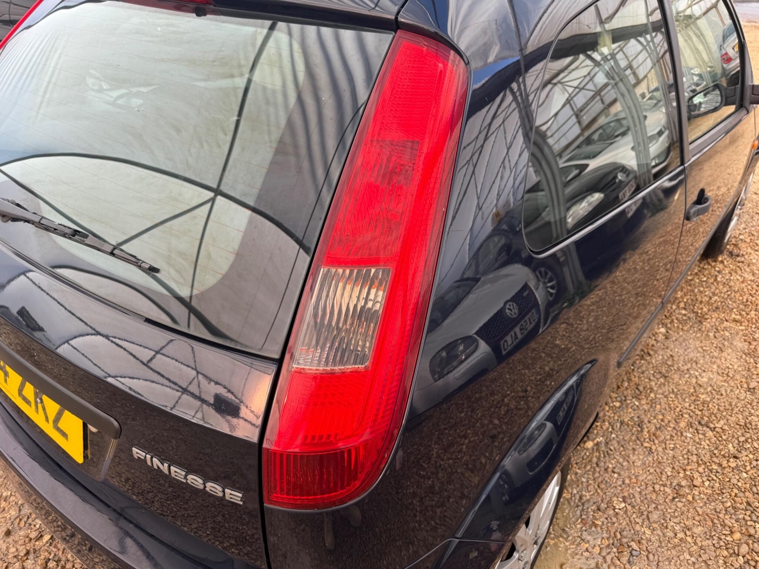 Used Ford Fiesta 2004 for sale - 77957997: Photo 65