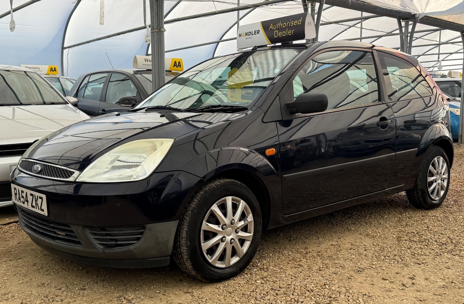 Used Ford Fiesta 2004 for sale - 77957997: Photo 9