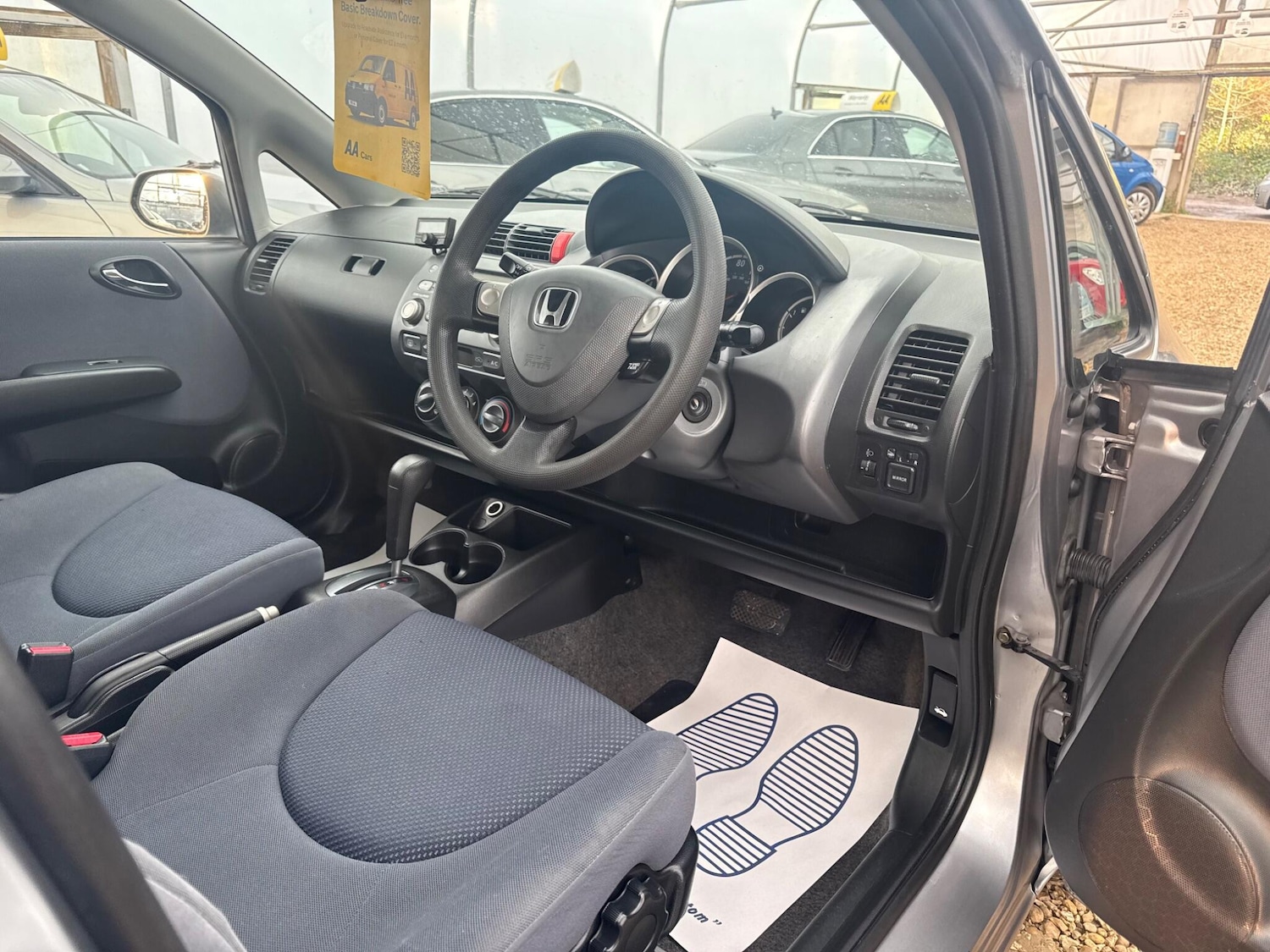 Used Honda Jazz 2004 for sale - 76499207: Photo 12