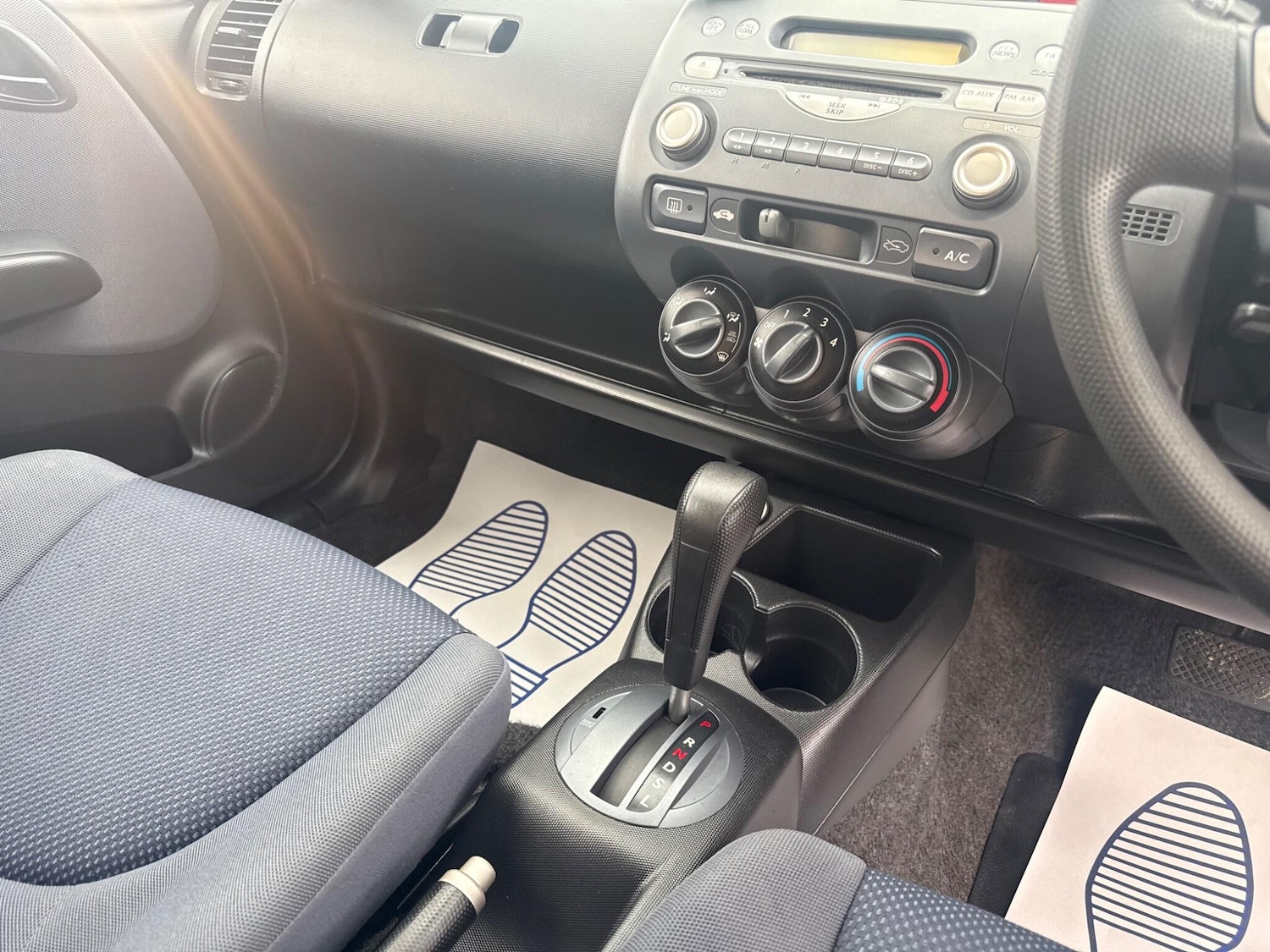 Used Honda Jazz 2004 for sale - 76499207: Photo 13