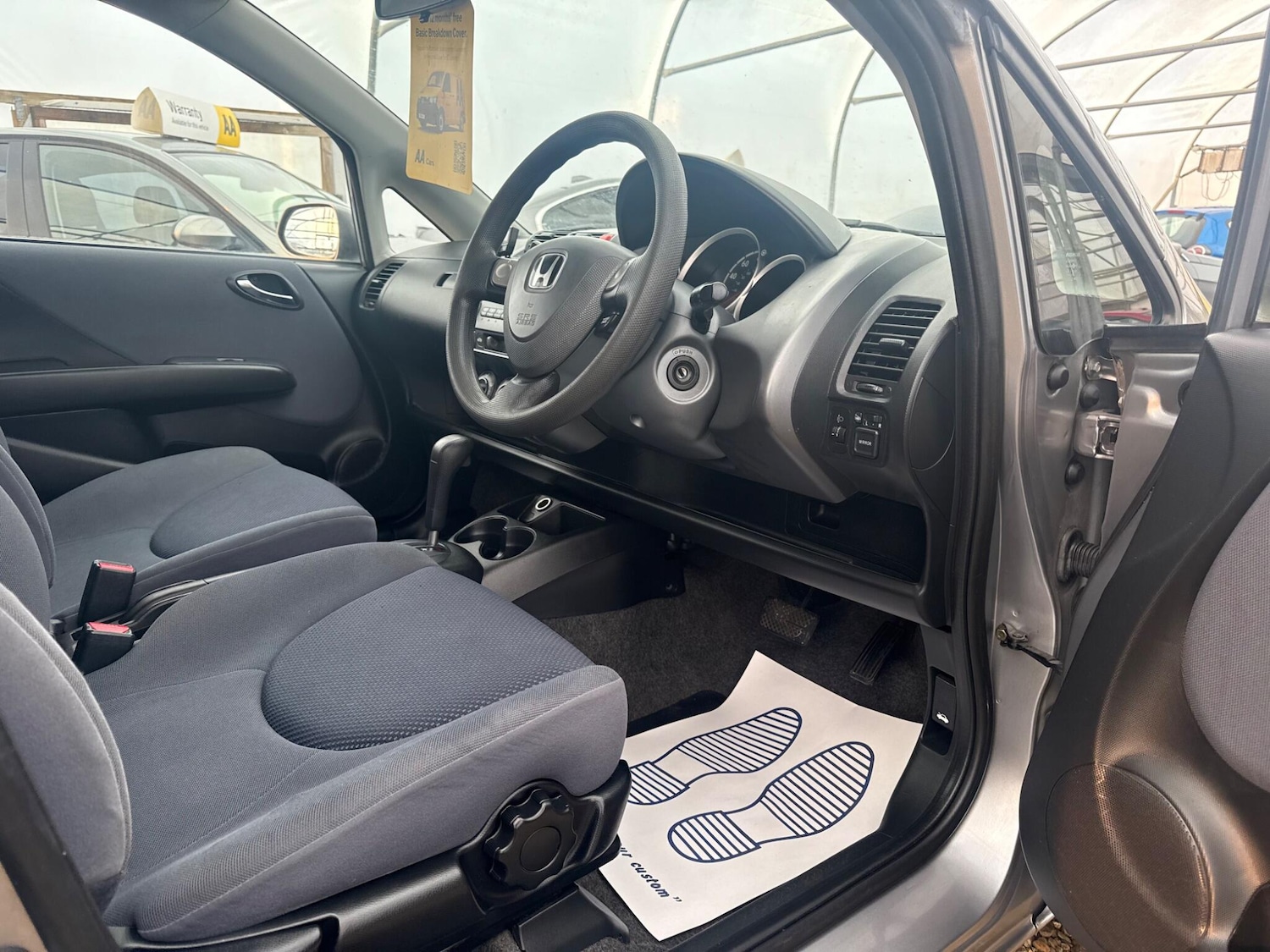 Used Honda Jazz 2004 for sale - 76499207: Photo 15