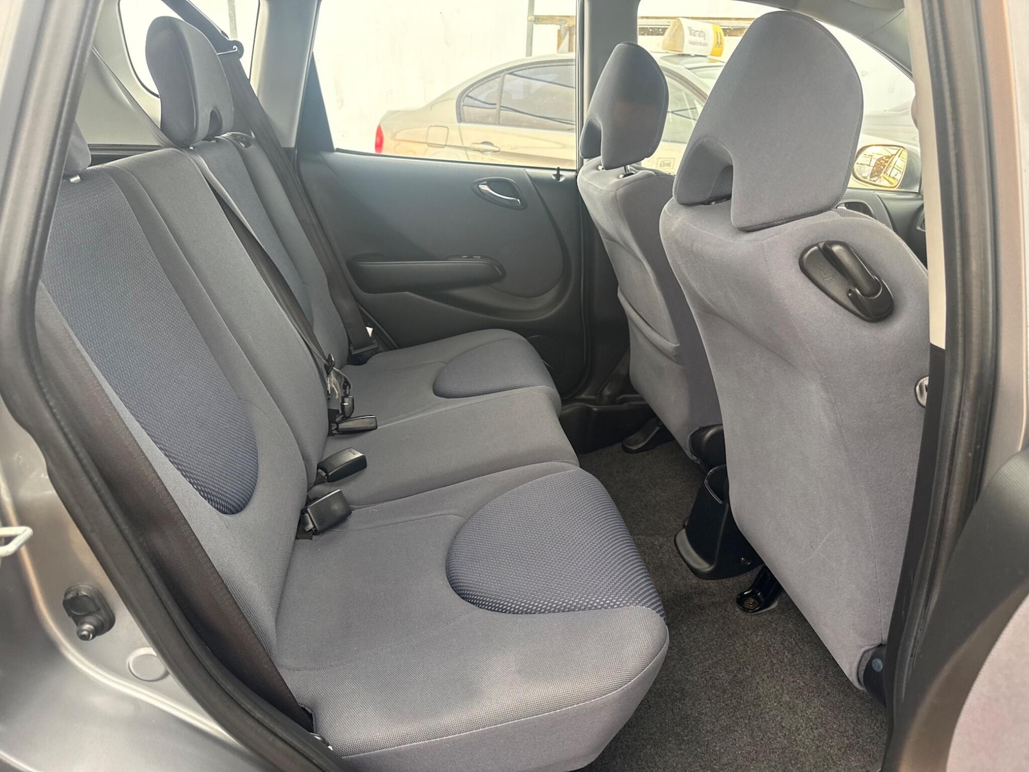 Used Honda Jazz 2004 for sale - 76499207: Photo 59