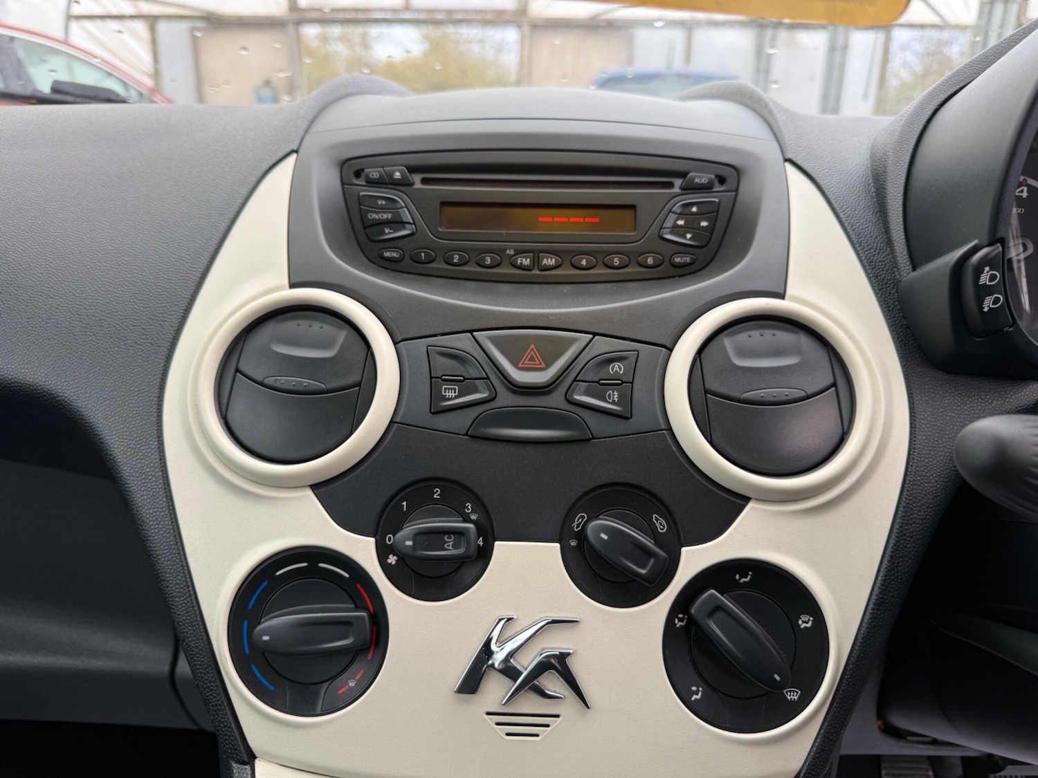 Used Ford Ka 2011 for sale - 78184657: Photo 62