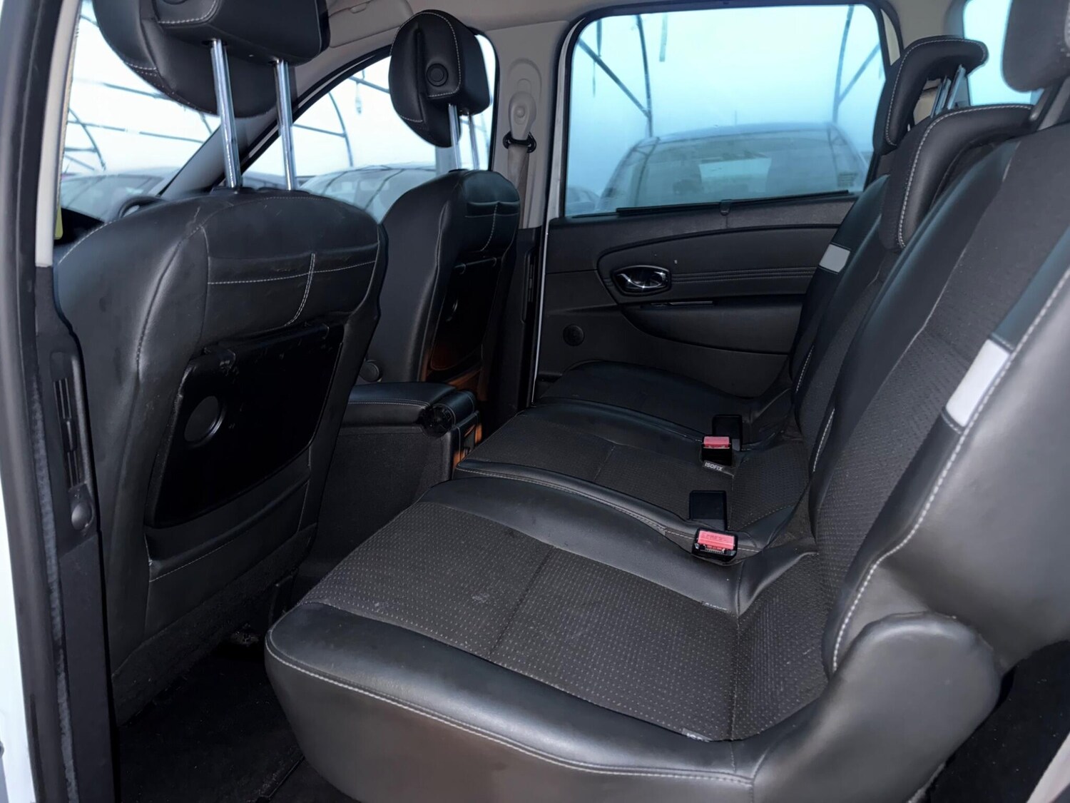 Used Renault Grand Scenic 2011 for sale - 77425559: Photo 24