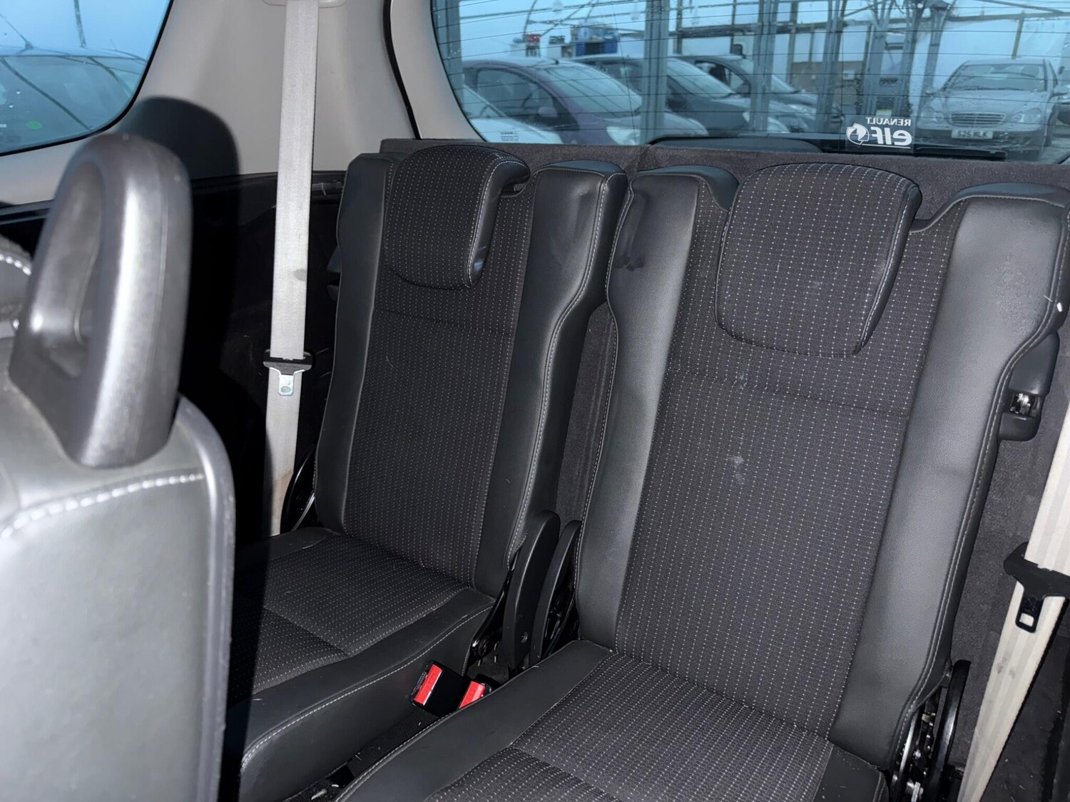 Used Renault Grand Scenic 2011 for sale - 77425559: Photo 44