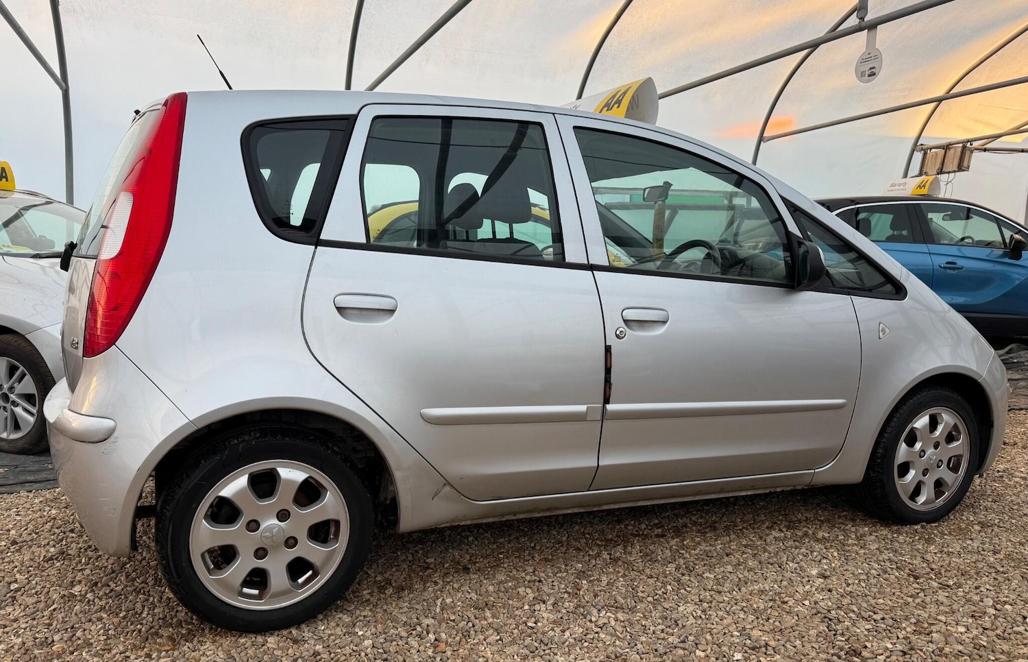 Vehicle 29