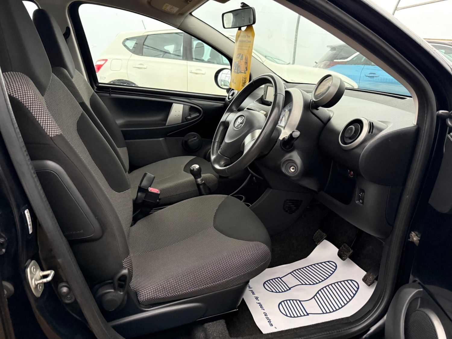 Used Toyota AYGO 2013 for sale - 76585097: Photo 14