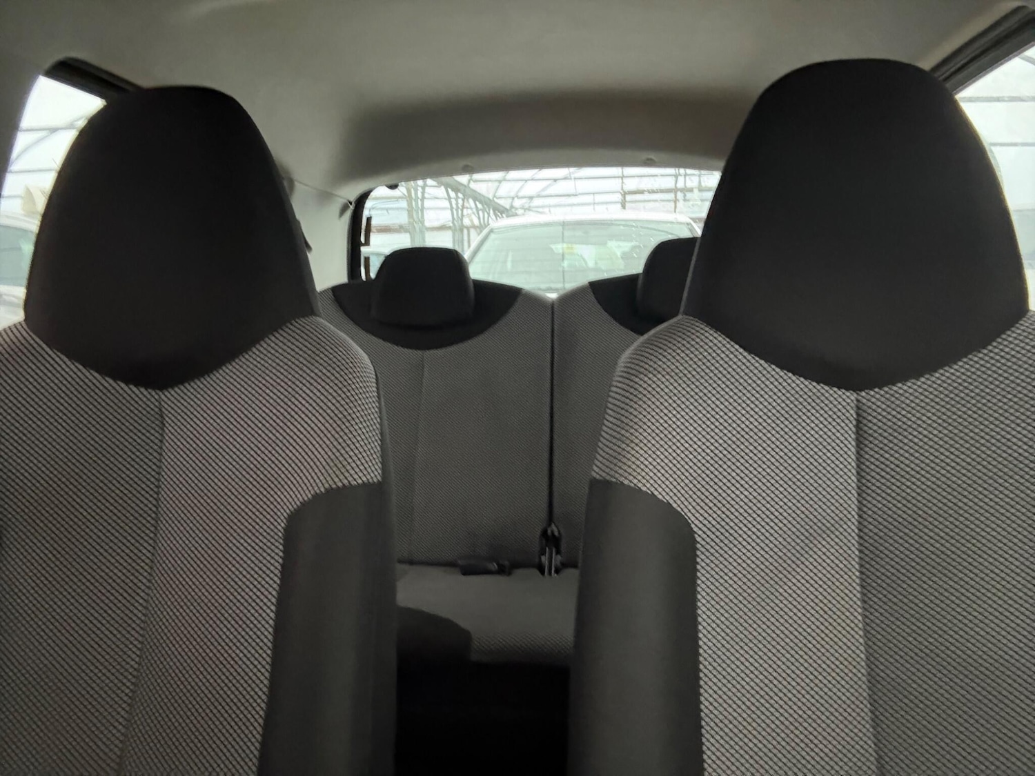 Used Toyota AYGO 2013 for sale - 76585097: Photo 16