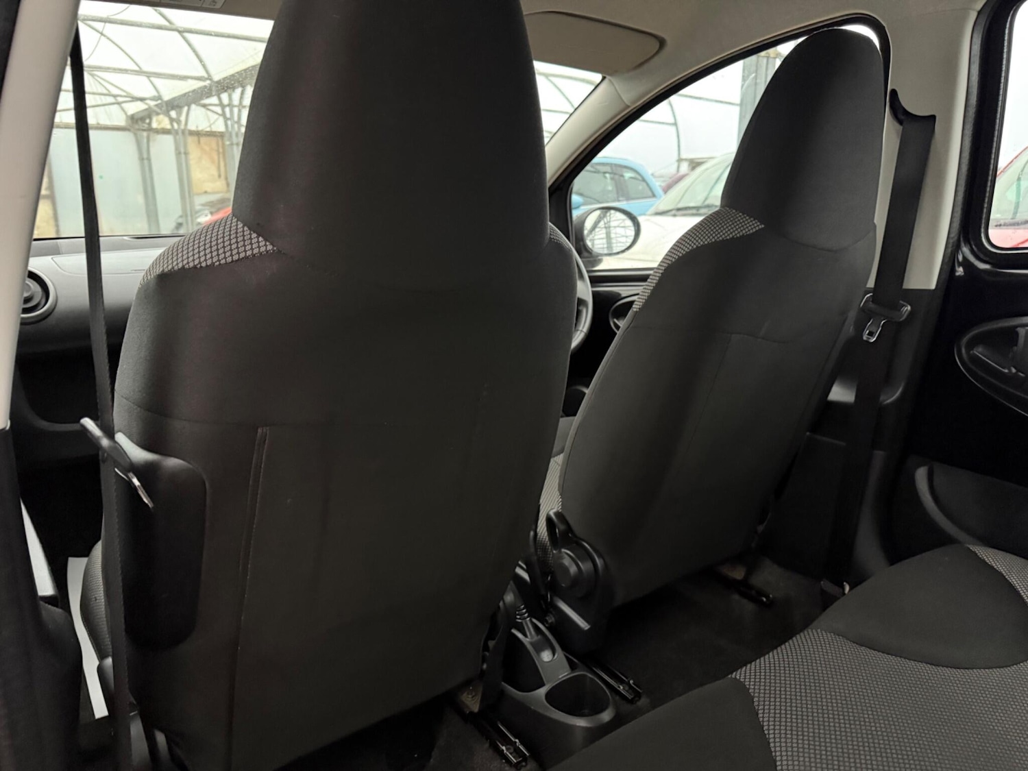 Used Toyota AYGO 2013 for sale - 76585097: Photo 25