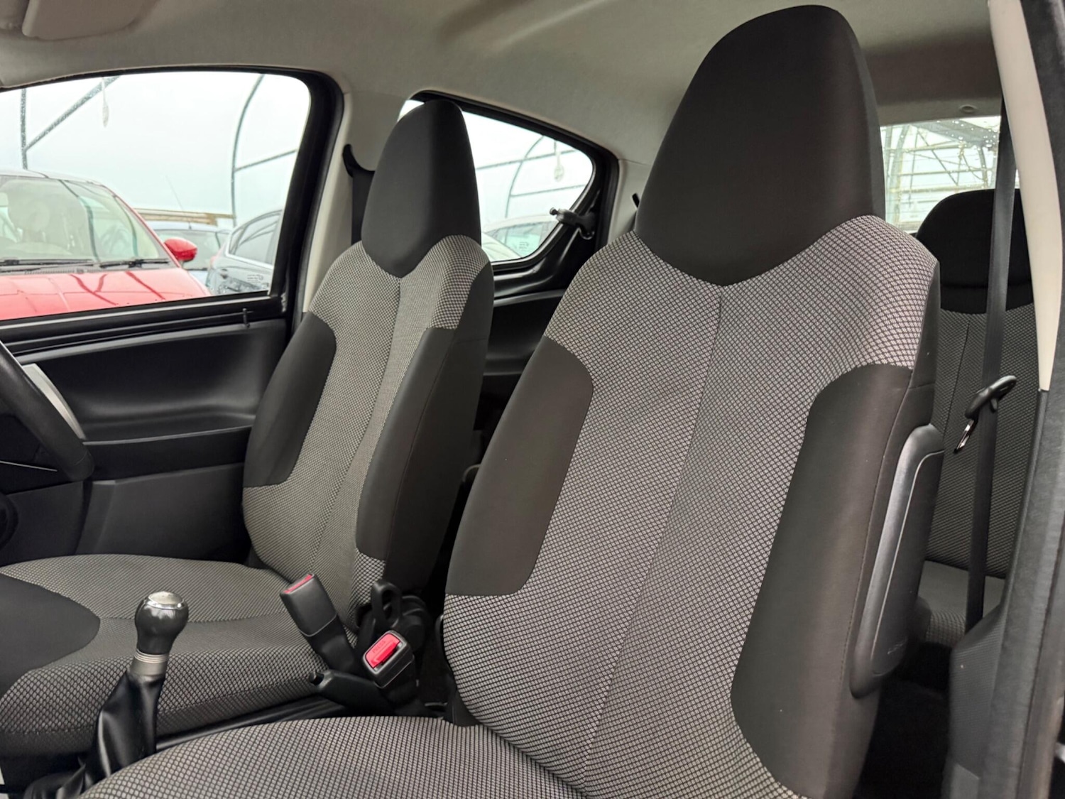 Used Toyota AYGO 2013 for sale - 76585097: Photo 60