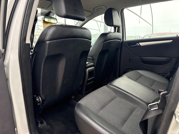 Used Mercedes-Benz A-Class 2012 for sale - 76214962: Photo 24