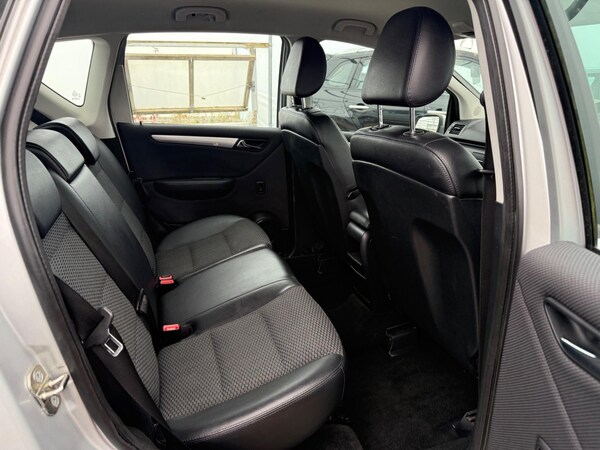 Used Mercedes-Benz A-Class 2012 for sale - 76214962: Photo 50