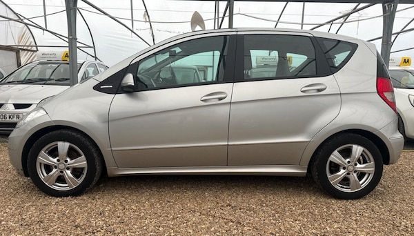 Used Mercedes-Benz A-Class 2012 for sale - 76214962: Photo 7