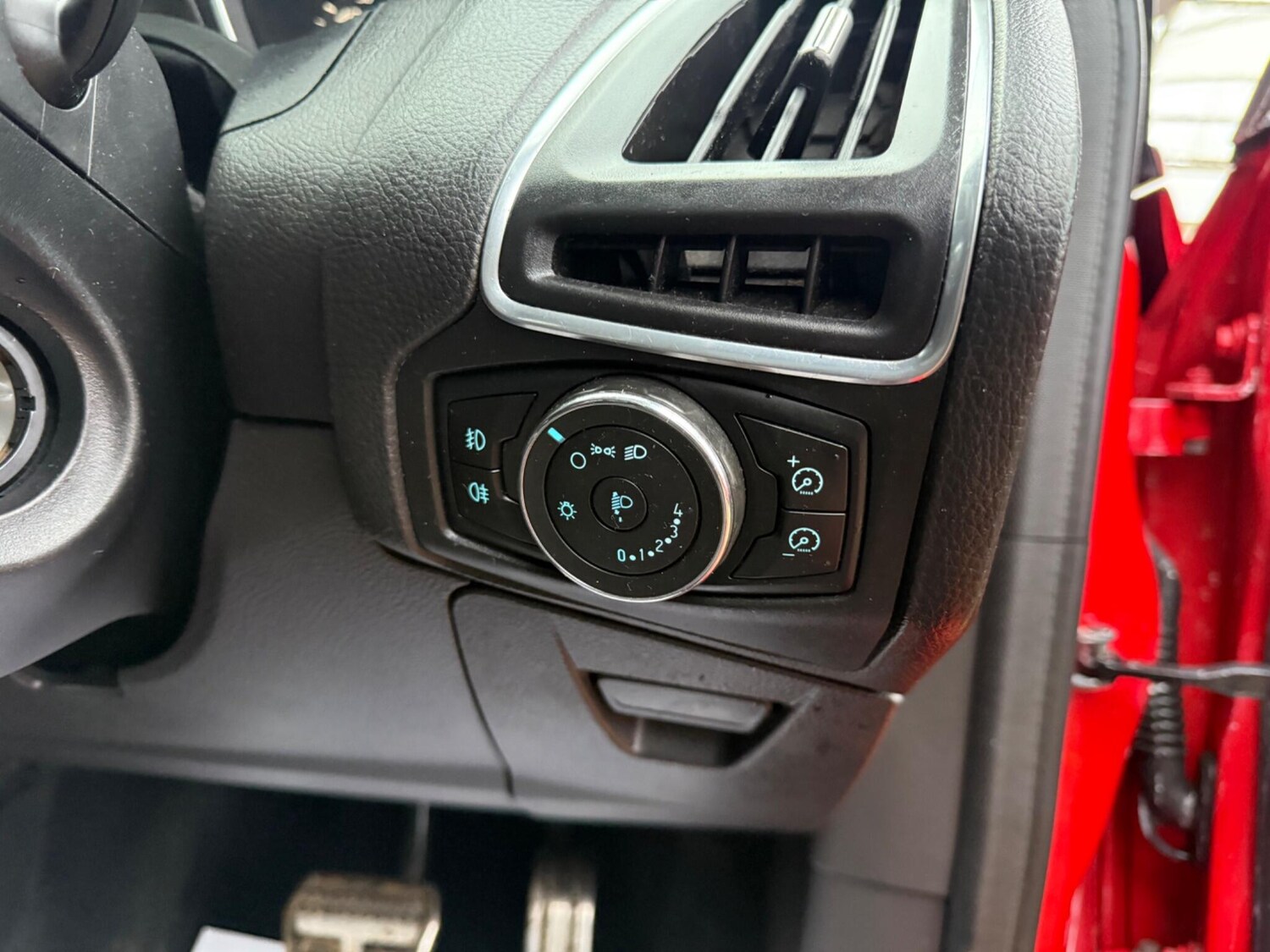 Used Ford Focus for sale - 77510335: Photo 55