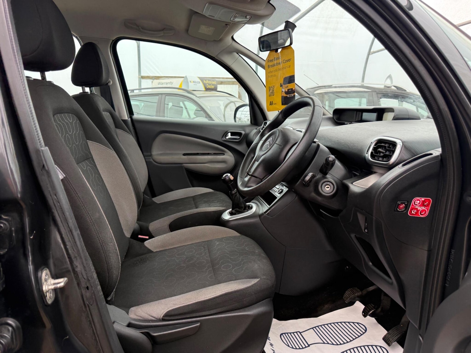 Used Citroen C3 Picasso 2011 for sale - 78184951: Photo 14