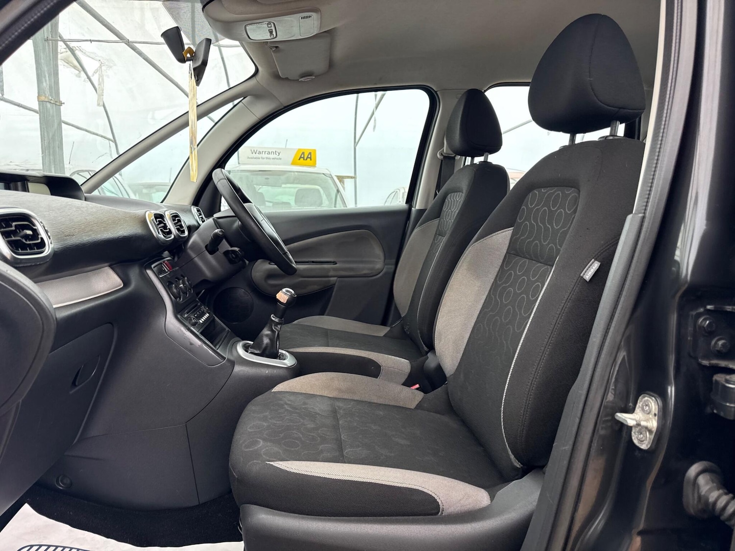 Used Citroen C3 Picasso 2011 for sale - 78184951: Photo 28