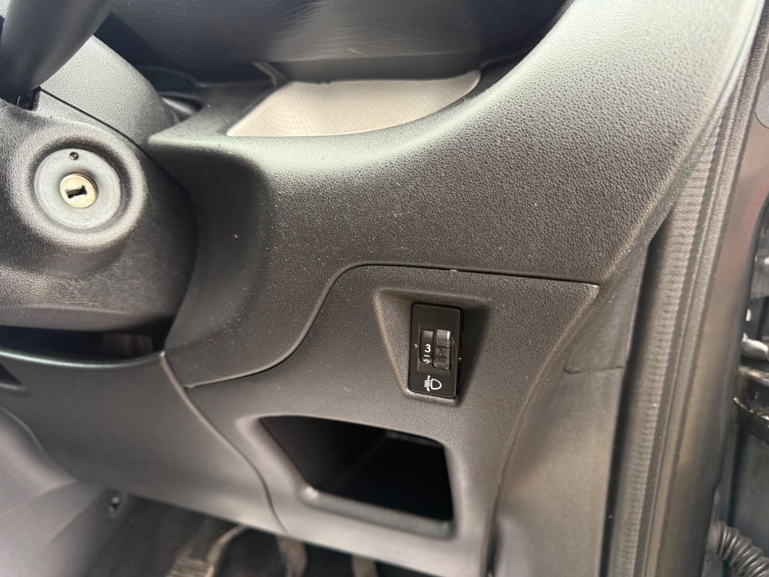 Used Citroen C3 Picasso 2011 for sale - 78184951: Photo 57