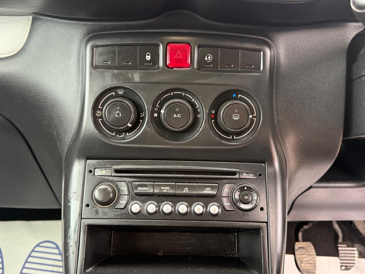 Used Citroen C3 Picasso 2011 for sale - 78184951: Photo 63