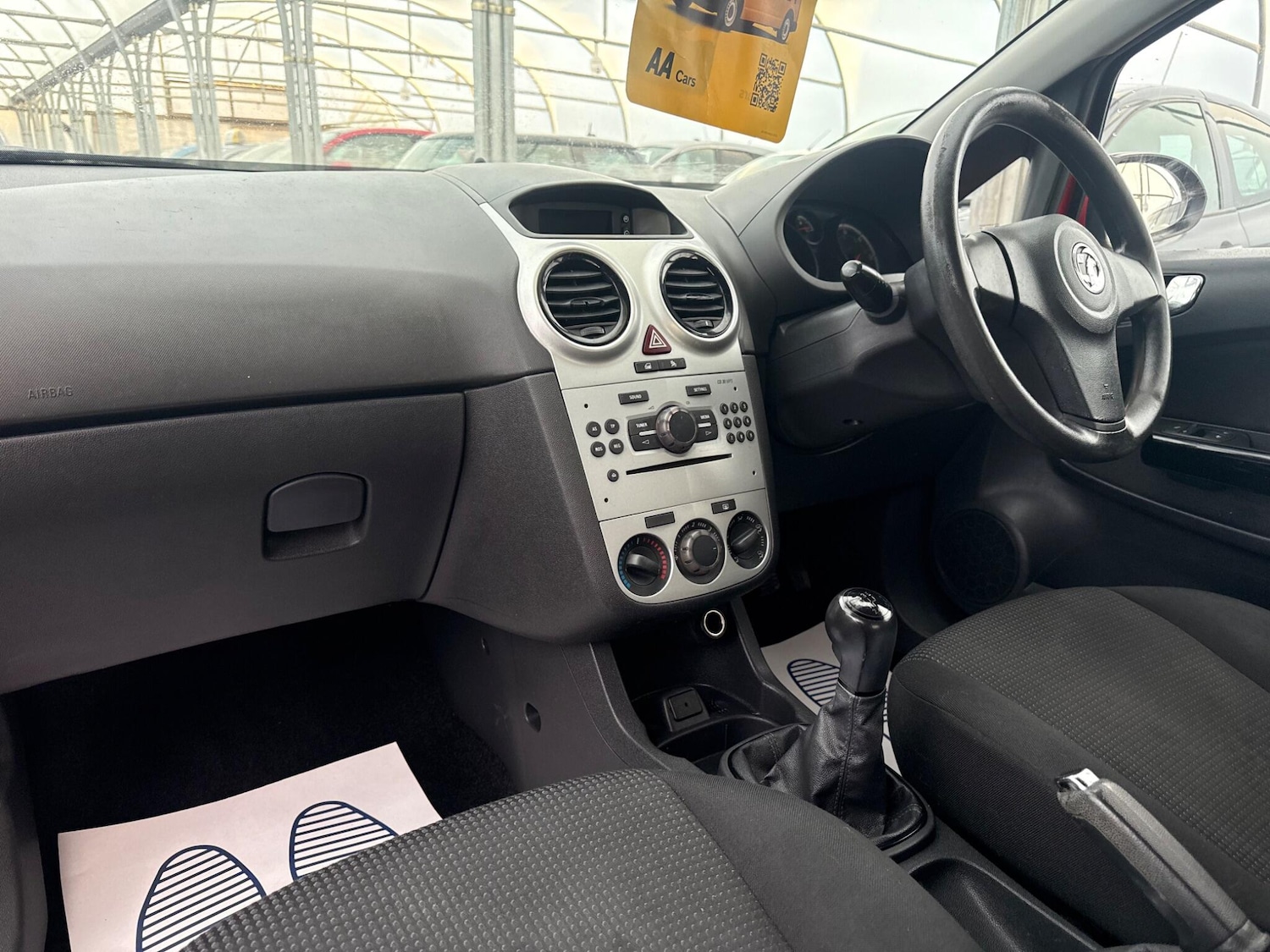 Used Vauxhall Corsa 2013 for sale - 77237948: Photo 28