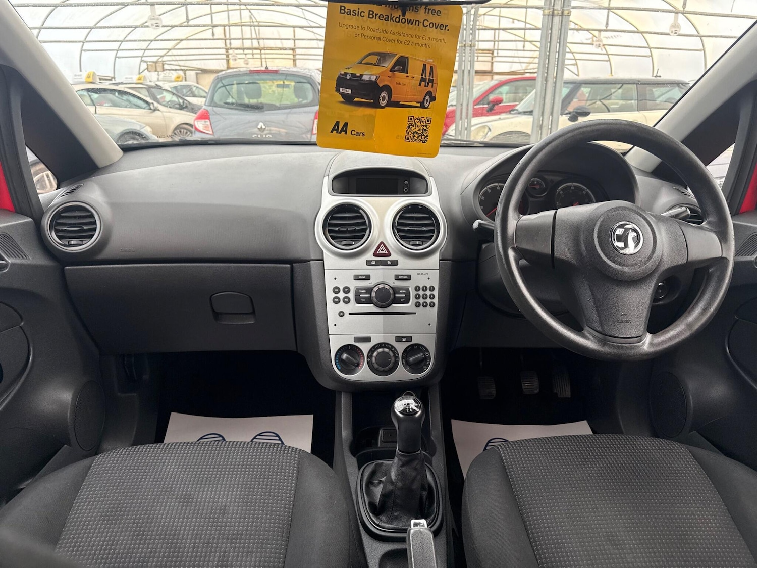 Used Vauxhall Corsa 2013 for sale - 77237948: Photo 3