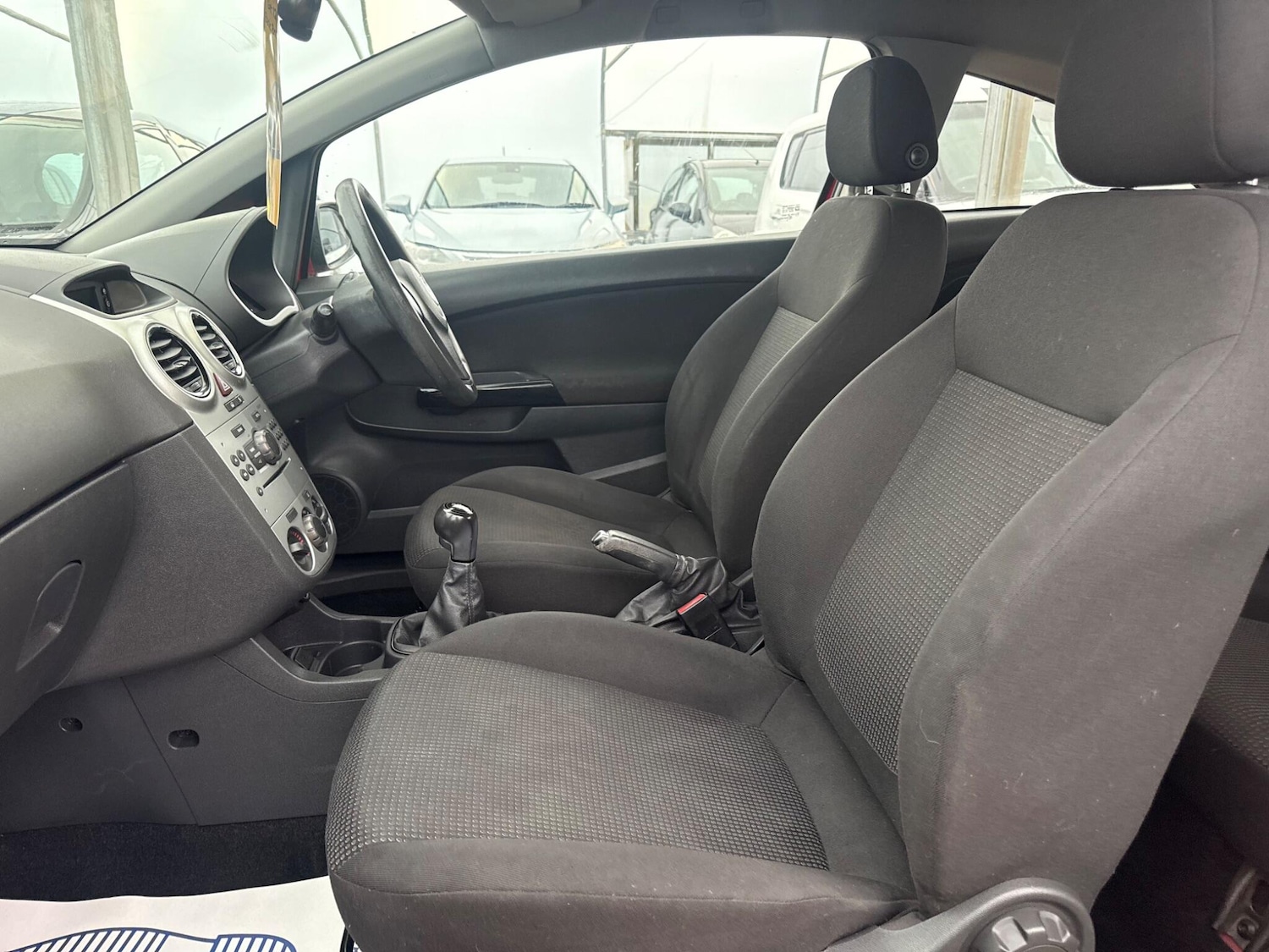 Used Vauxhall Corsa 2013 for sale - 77237948: Photo 64