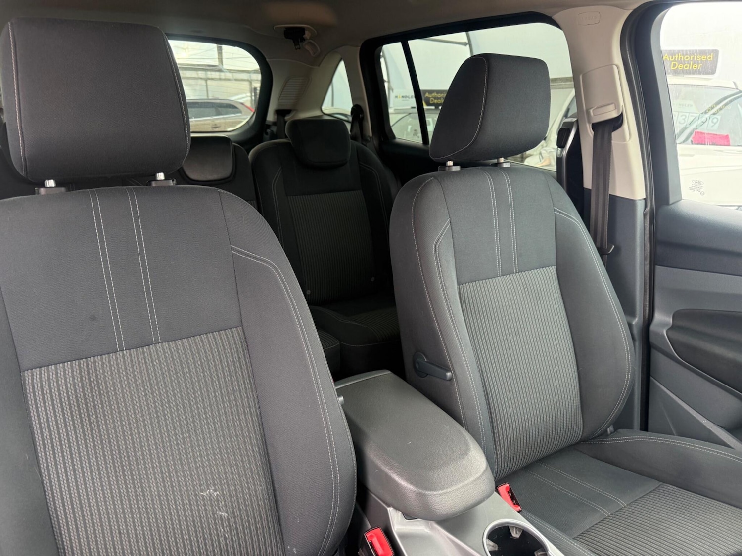 Used Ford Grand C-Max 2013 for sale - 77882618: Photo 17