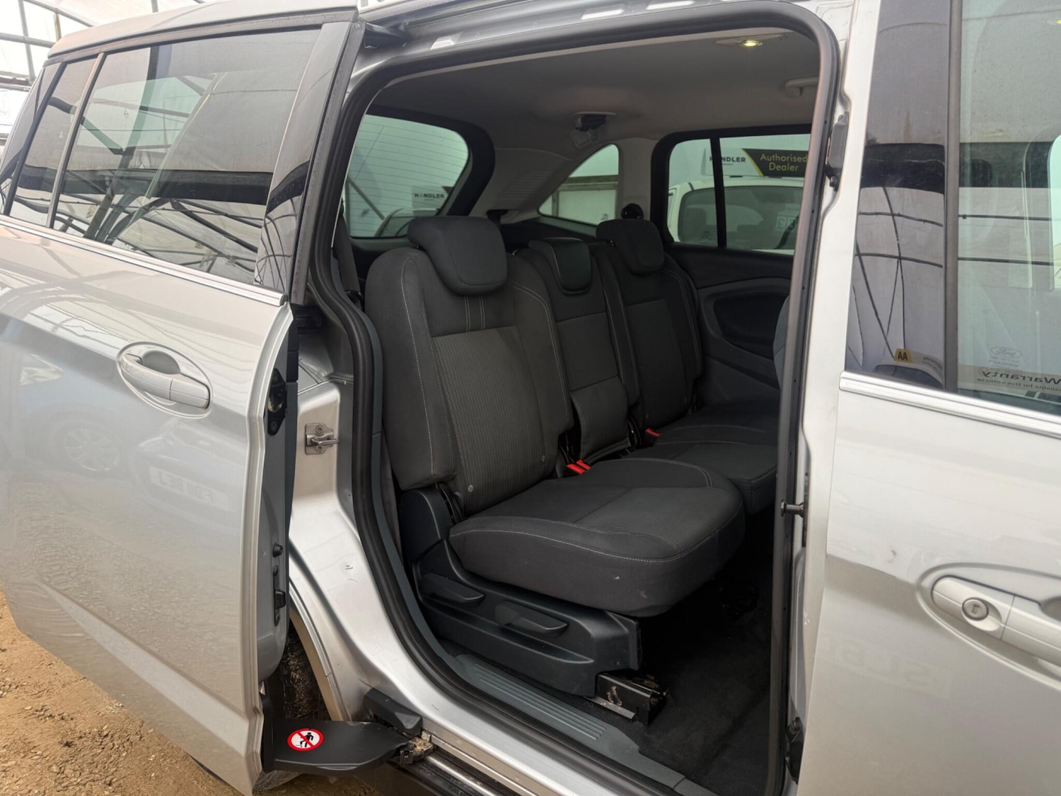 Used Ford Grand C-Max 2013 for sale - 77882618: Photo 19