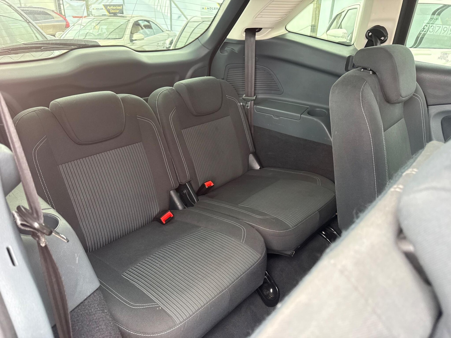 Used Ford Grand C-Max 2013 for sale - 77882618: Photo 23