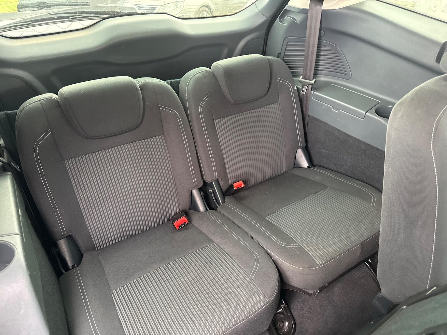 Used Ford Grand C-Max 2013 for sale - 77882618: Photo 24