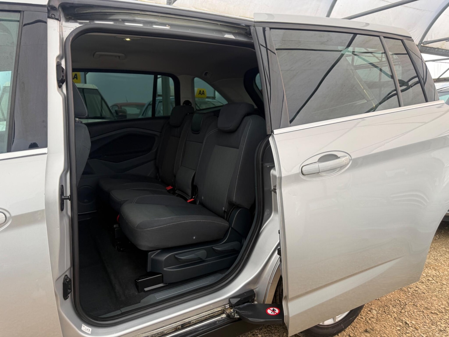 Used Ford Grand C-Max 2013 for sale - 77882618: Photo 28