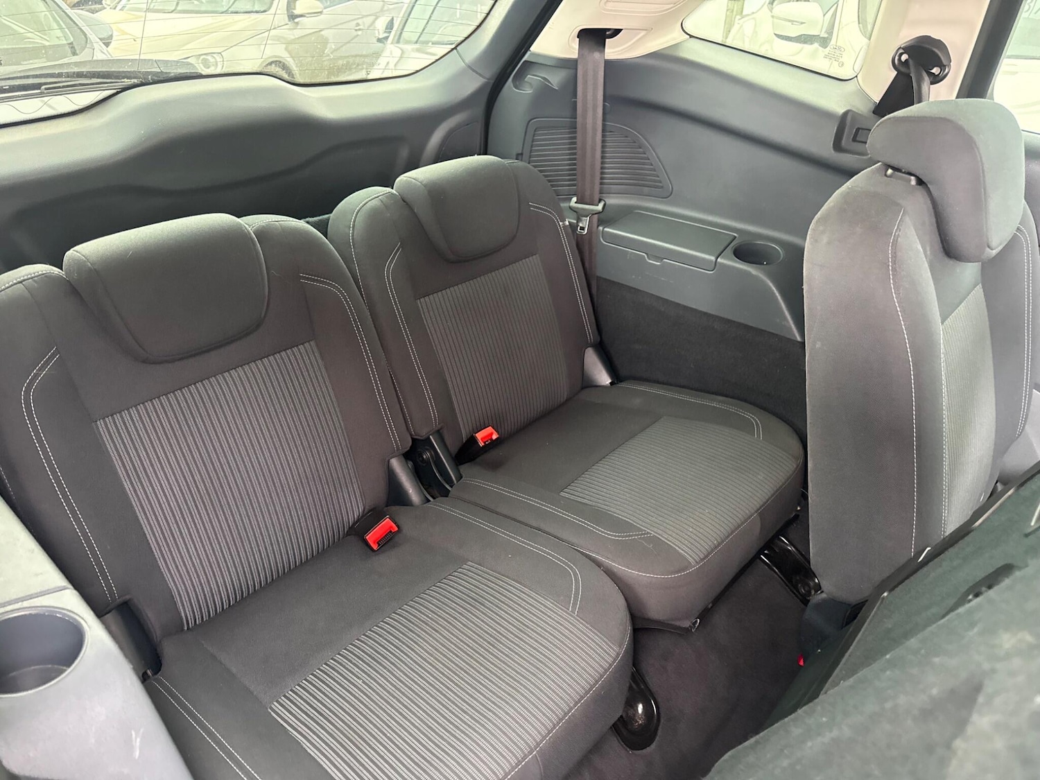 Used Ford Grand C-Max 2013 for sale - 77882618: Photo 59