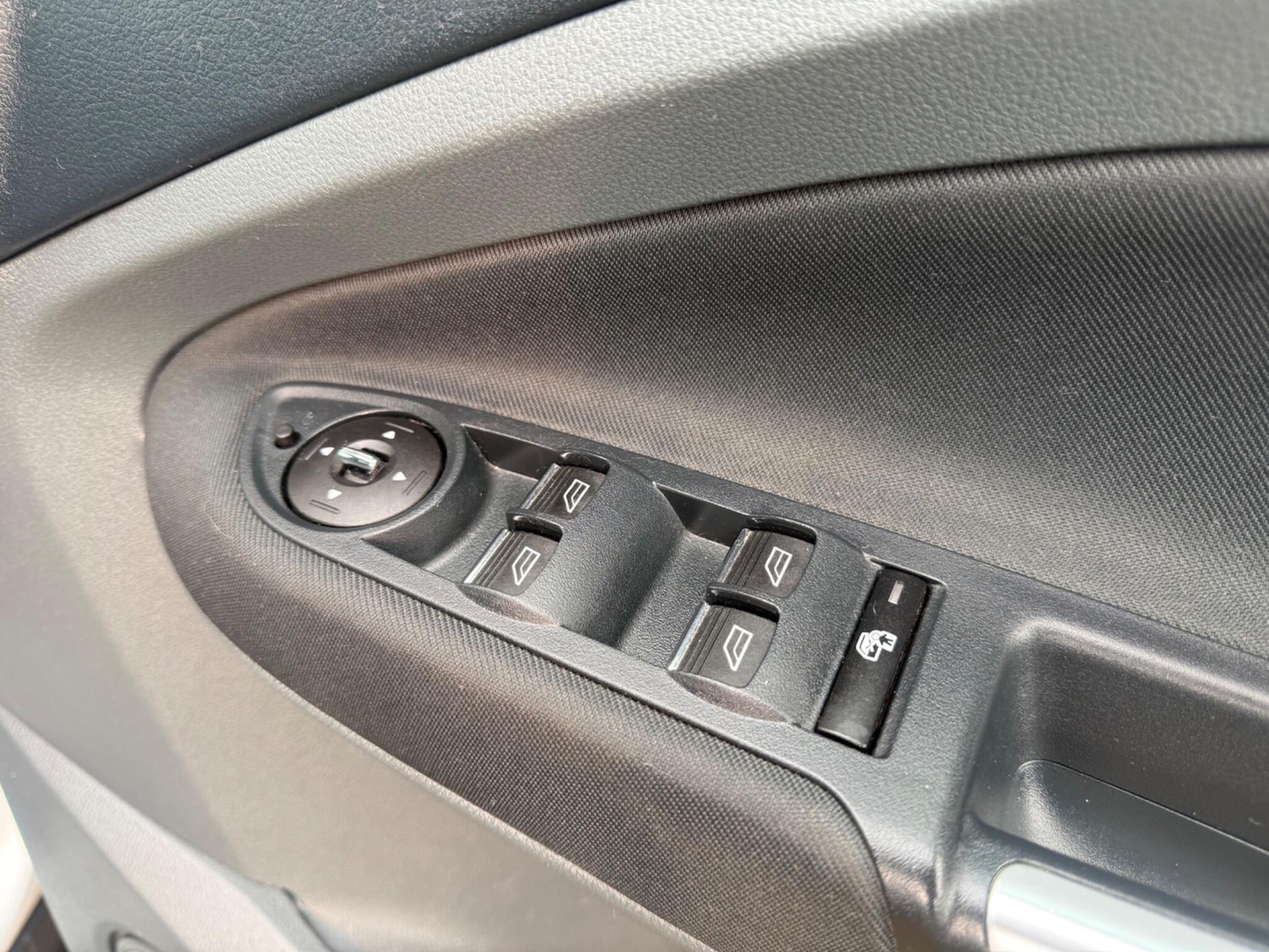 Used Ford Grand C-Max 2013 for sale - 77882618: Photo 74