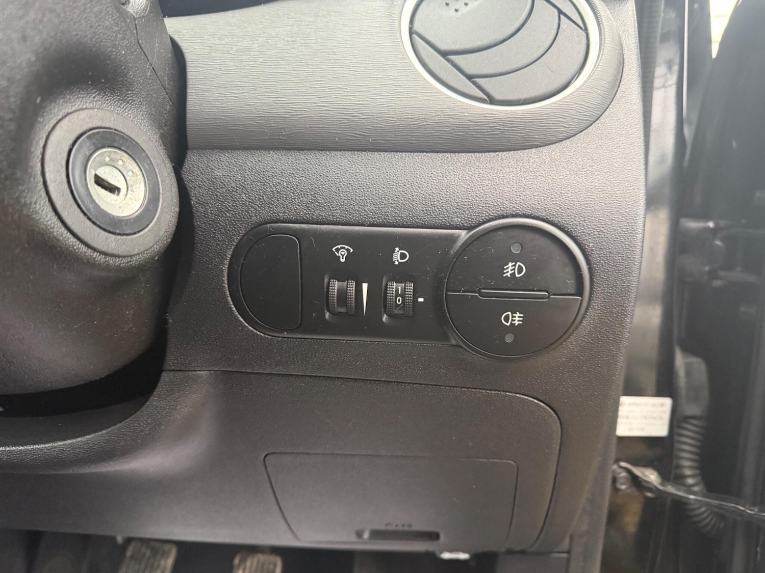 Used Hyundai i10 for sale - 76824872: Photo 72