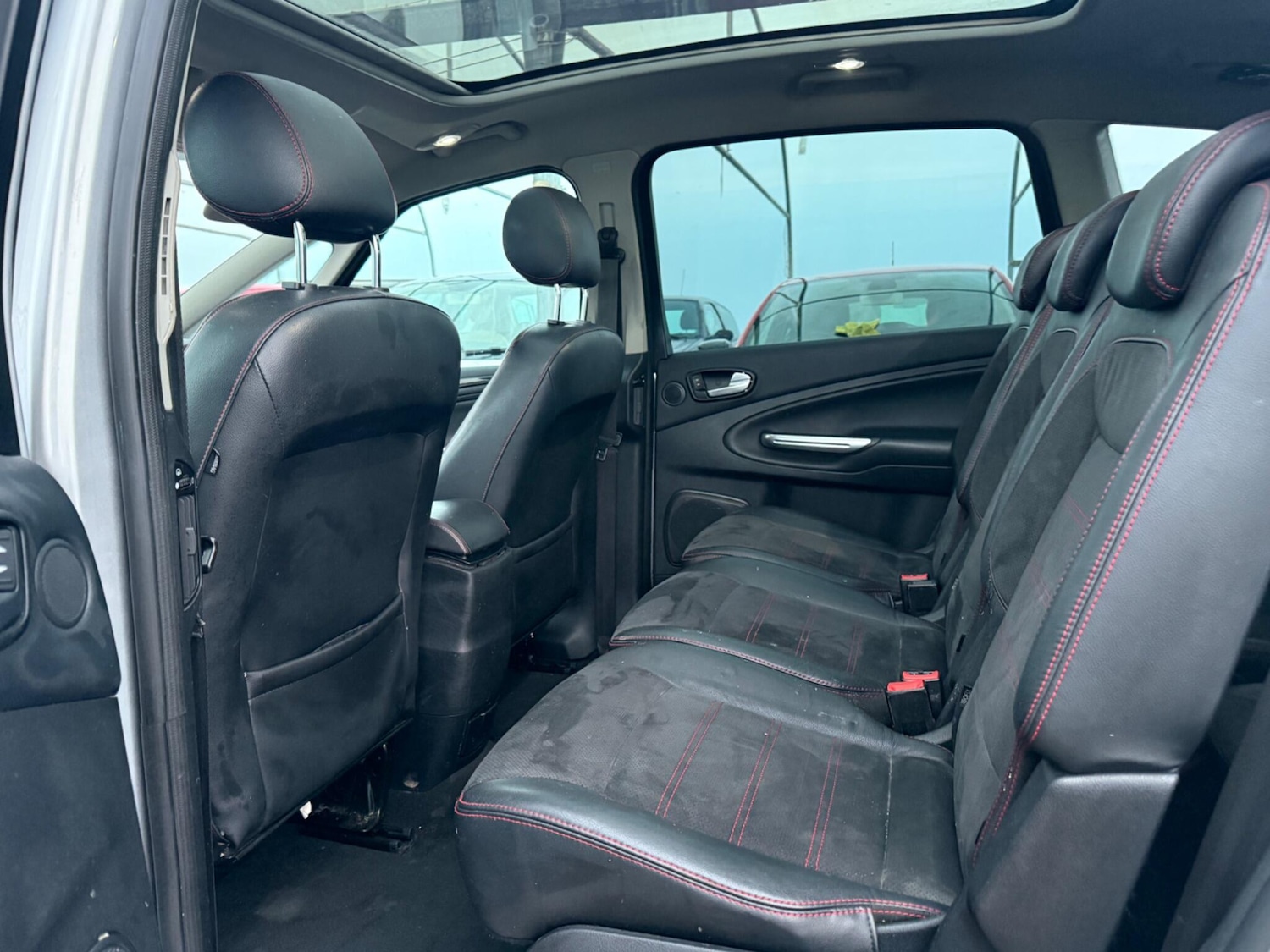 Used Ford S-Max 2011 for sale - 77637604: Photo 27