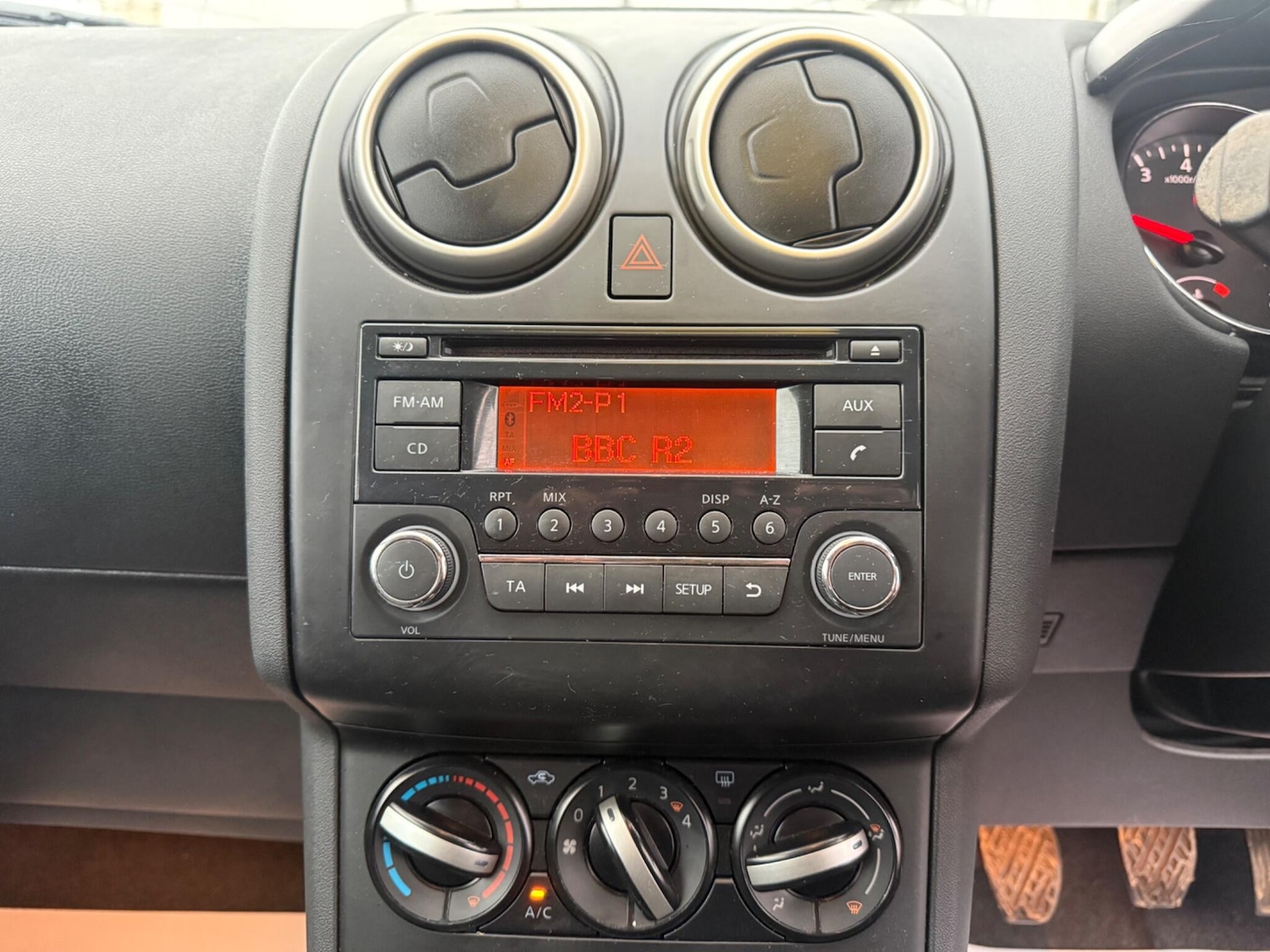 Used Nissan Qashqai 2012 for sale - 77305096: Photo 74