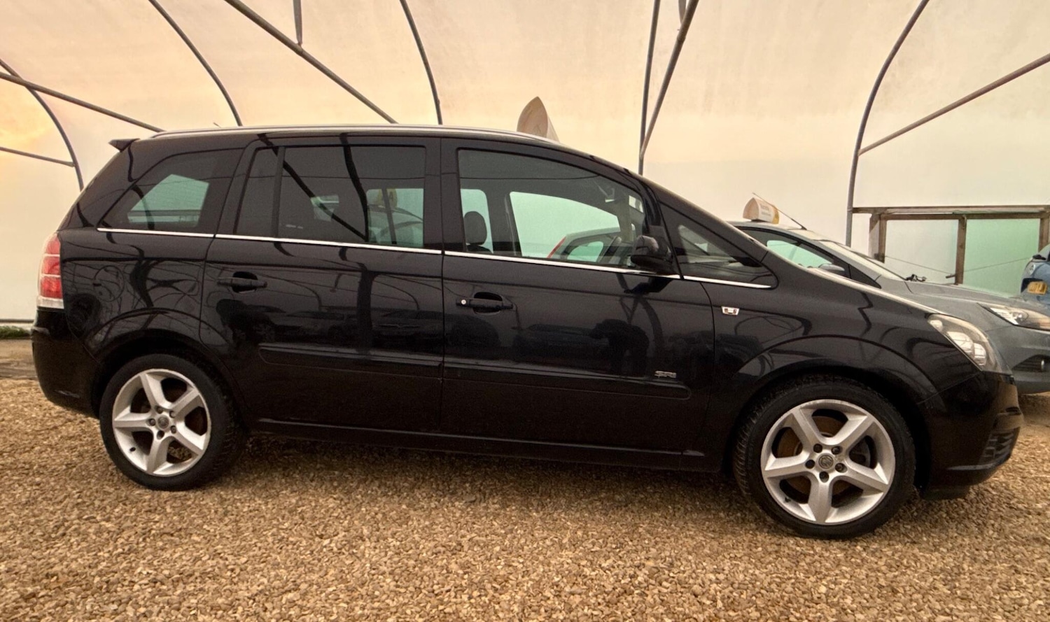Used Vauxhall Zafira 2007 for sale - 76485523: Photo 5