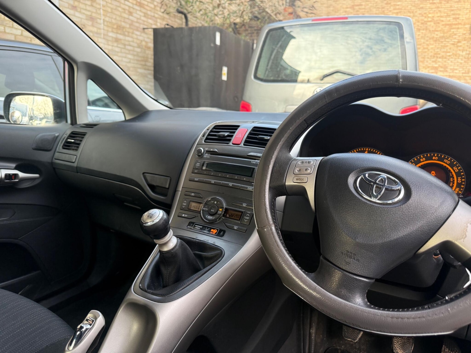 Used Toyota Auris 2010 for sale - 76926202: Photo 12