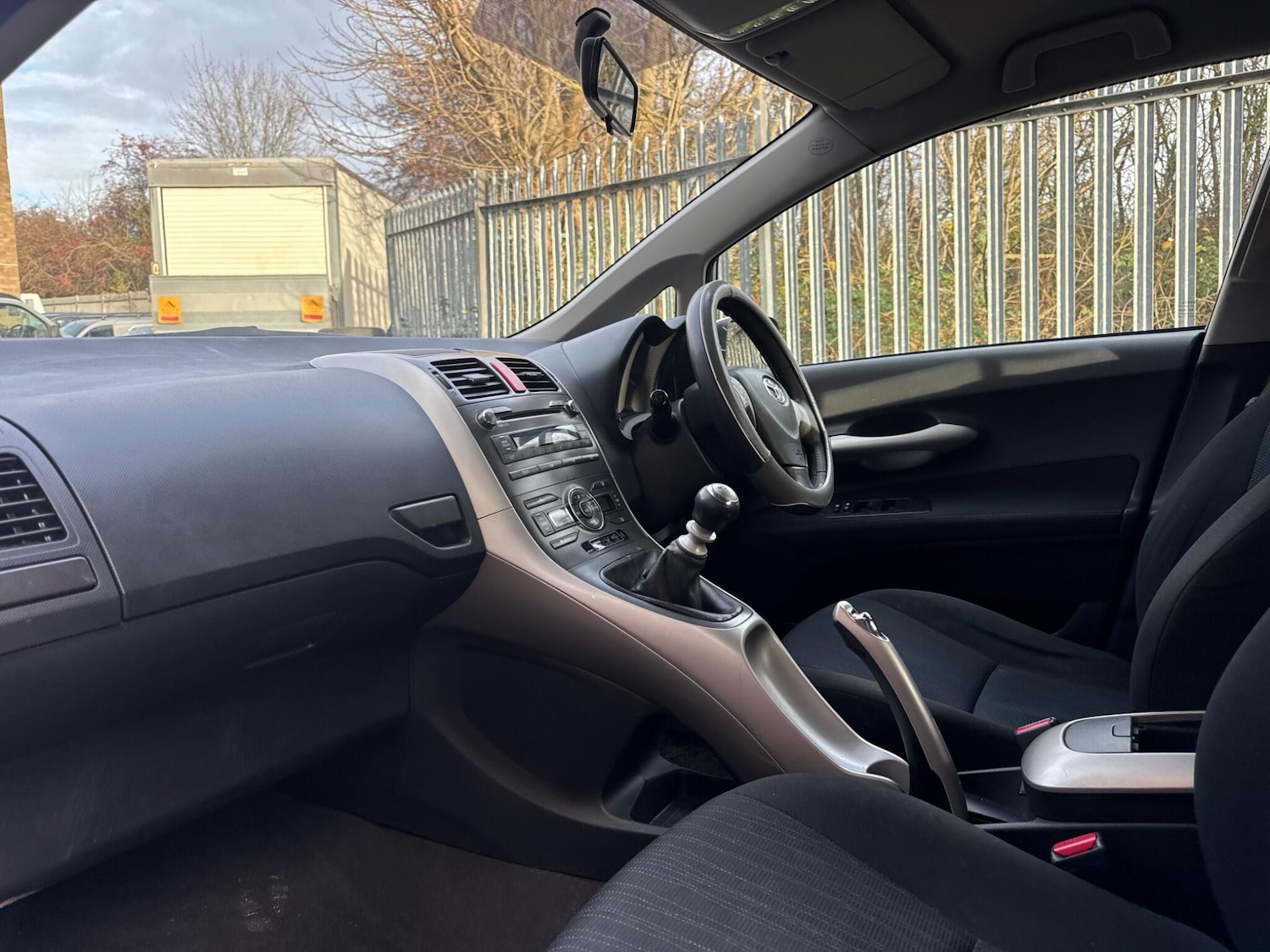 Used Toyota Auris 2010 for sale - 76926202: Photo 17